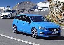 Volvo V60 Polestar, dahinter Volvo S60 Polestar.  Foto:Hersteller